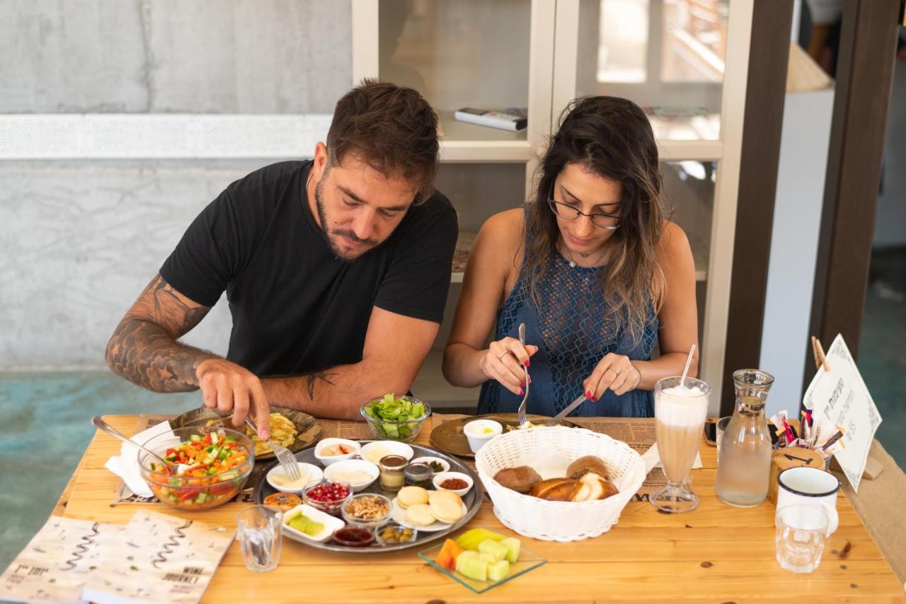 卡梅阿沃達特農場酒店 Midreshet Ben Gurion 外观 照片