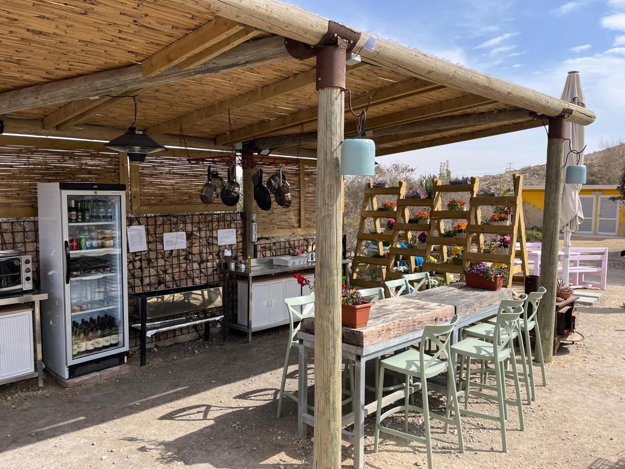 卡梅阿沃達特農場酒店 Midreshet Ben Gurion 外观 照片